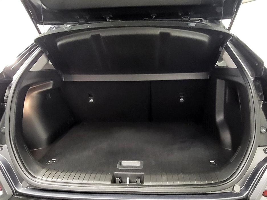 2020 Hyundai Kona - image 10