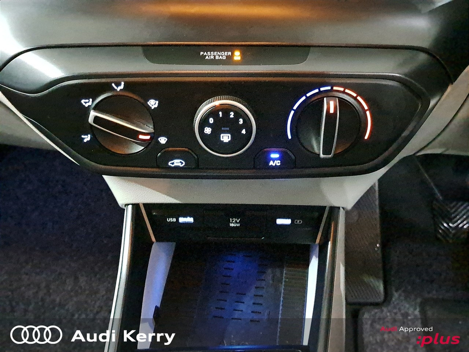 2022 Hyundai i20 DELUXE PLUS 1.2 WITH REAR CAMERA