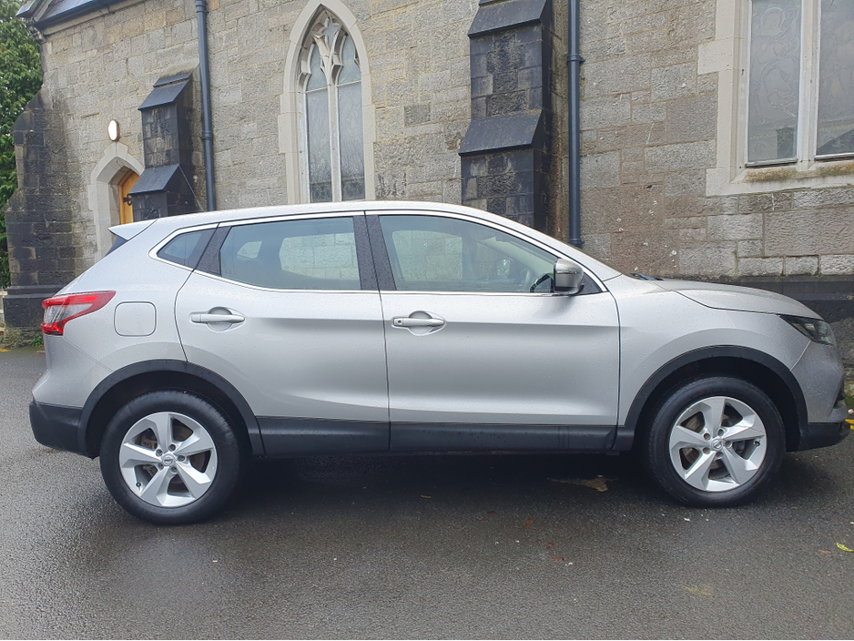 2018 Nissan Qashqai 1.5 DCI // LOW MILEAGE // FACELIFT €12,495