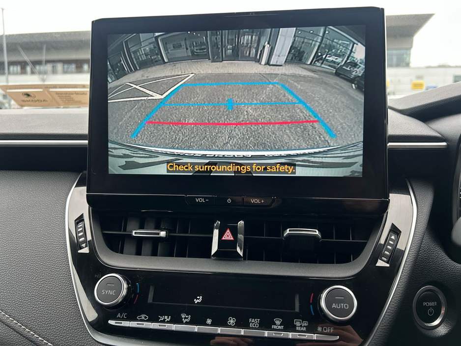 2023 Toyota Corolla - image 19