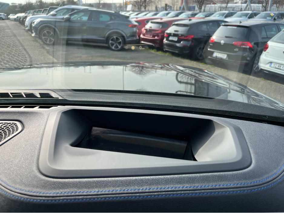 2022 BMW i4 - image 30