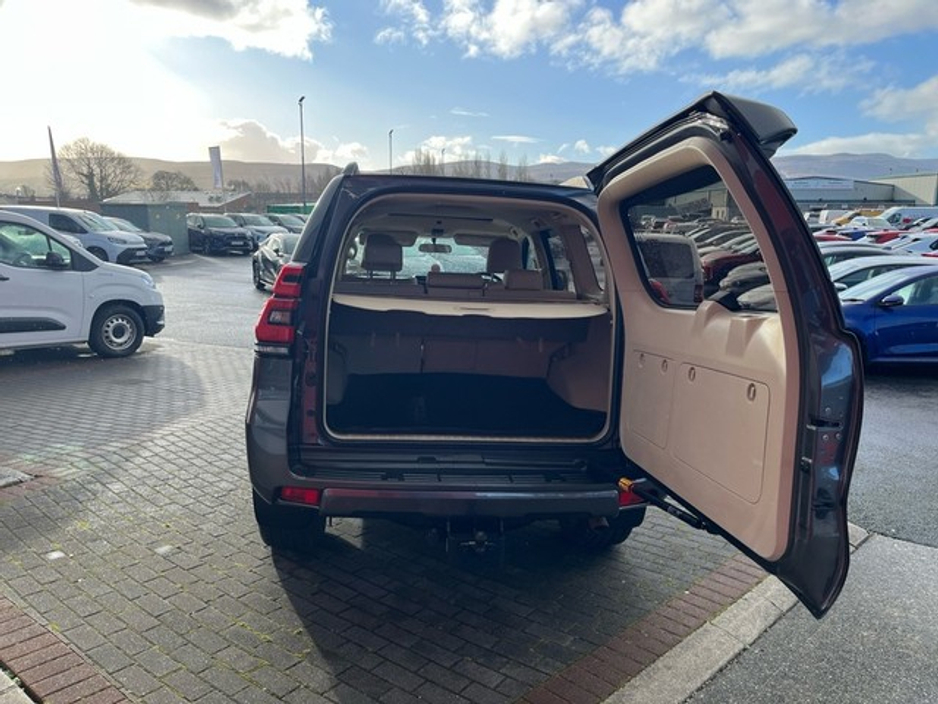 2022 Toyota Landcruiser LAND CRUISER LWB BUSINESS €79,950