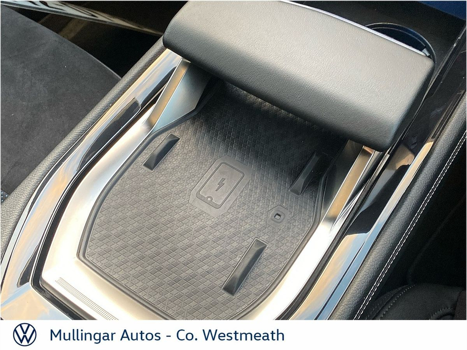 2024 Renault Rafale - image 36