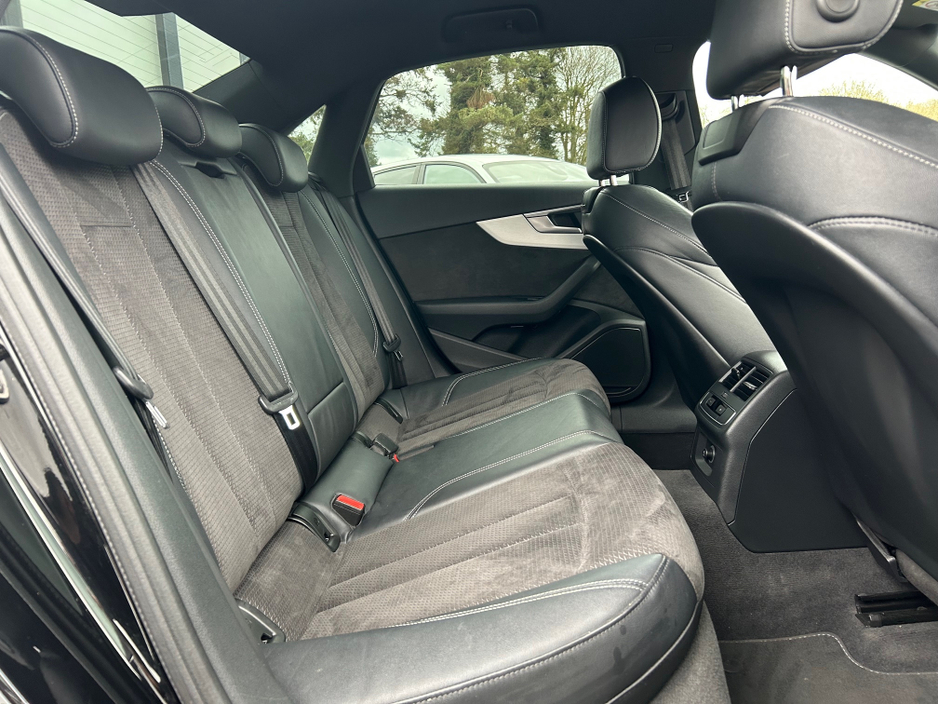 2018 Audi A4 - image 17