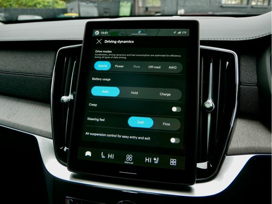 2026 Volvo XC90 - image 23