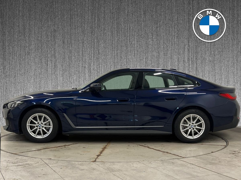 2025 BMW i4 - image 3