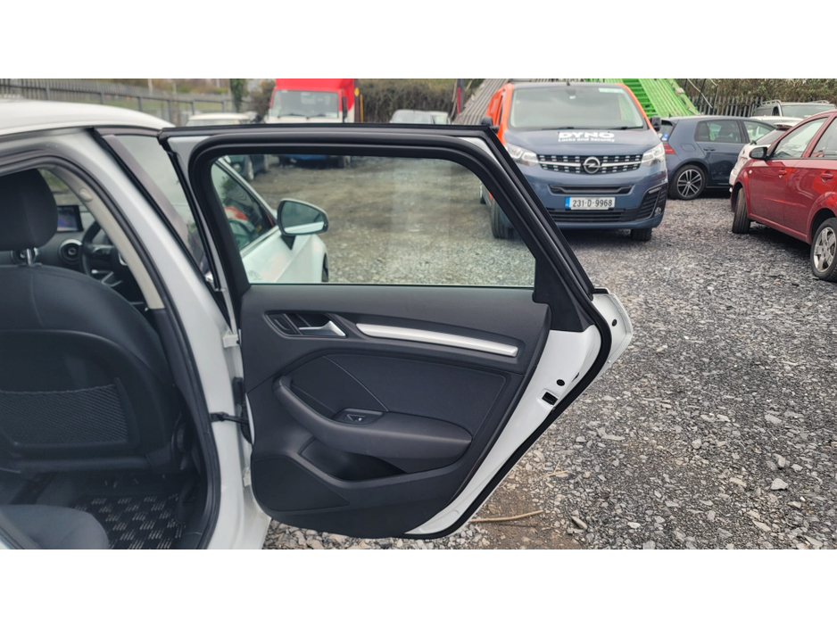 2013 Audi A3 - image 15