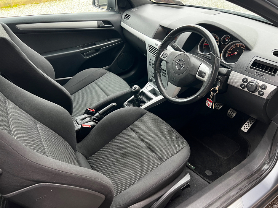 2007 Opel Astra SXI 1.4  3DR €1,995
