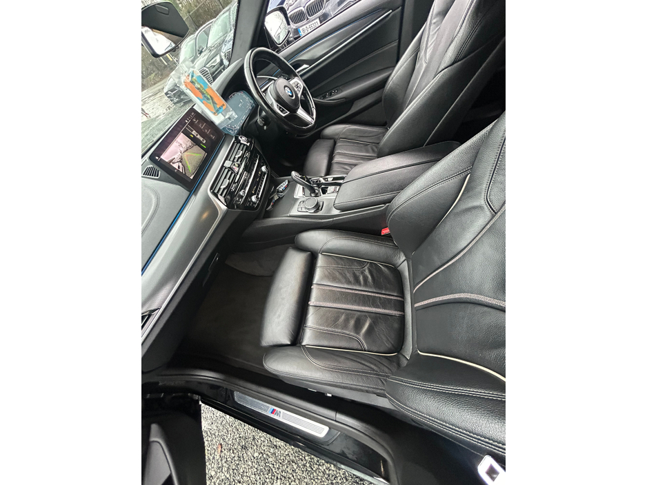 2021 BMW 5 Series  €29,950