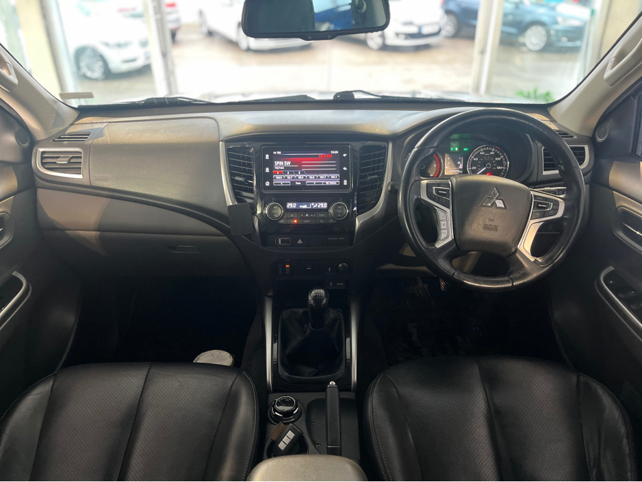 2019 Mitsubishi L200 WARRIOR DI-D 4WD DCB €23,950