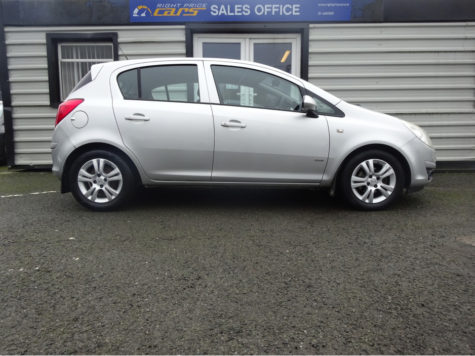 2010 Opel Corsa - image 8