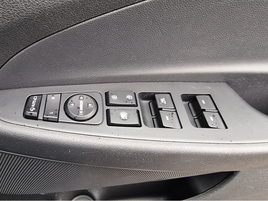 2018 Hyundai Tucson - image 22