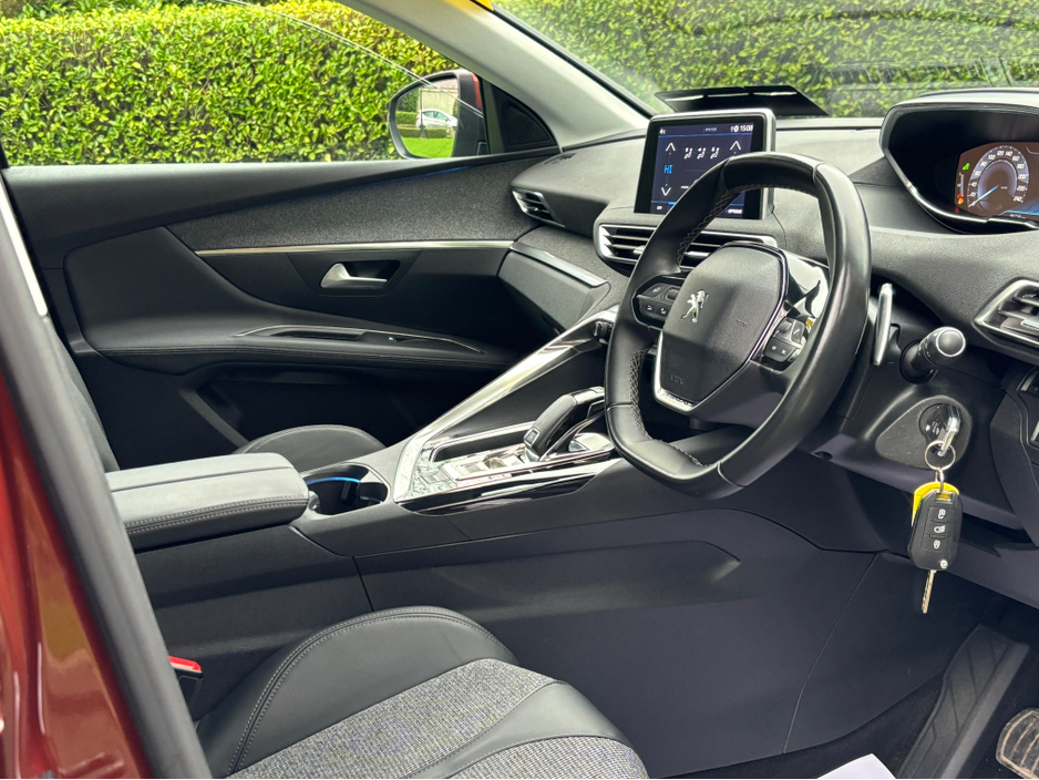 2019 Peugeot 3008 ALLURE 1.2 AUTO 4DR €17,950