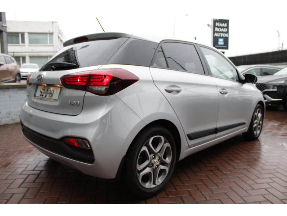 2019 Hyundai i20 1.2 ACTIVE DELUXE 5DR HATCHBACK  //  ONLY 43,869 KM //  STUNNING CAR FINISHED IN SILVER // BUY WITH CONFIDENCE AA AND SIMI APPROVED DEALER 2026 // FINANCE ARRANGED // ALL TRADE €14,950
