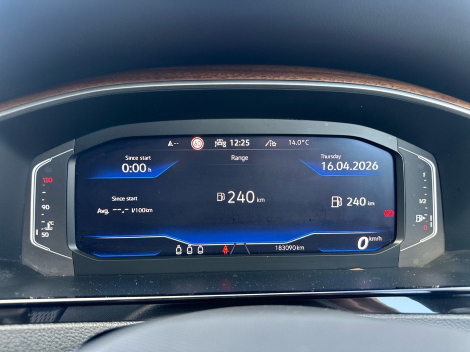 2023 Volkswagen Arteon - image 7