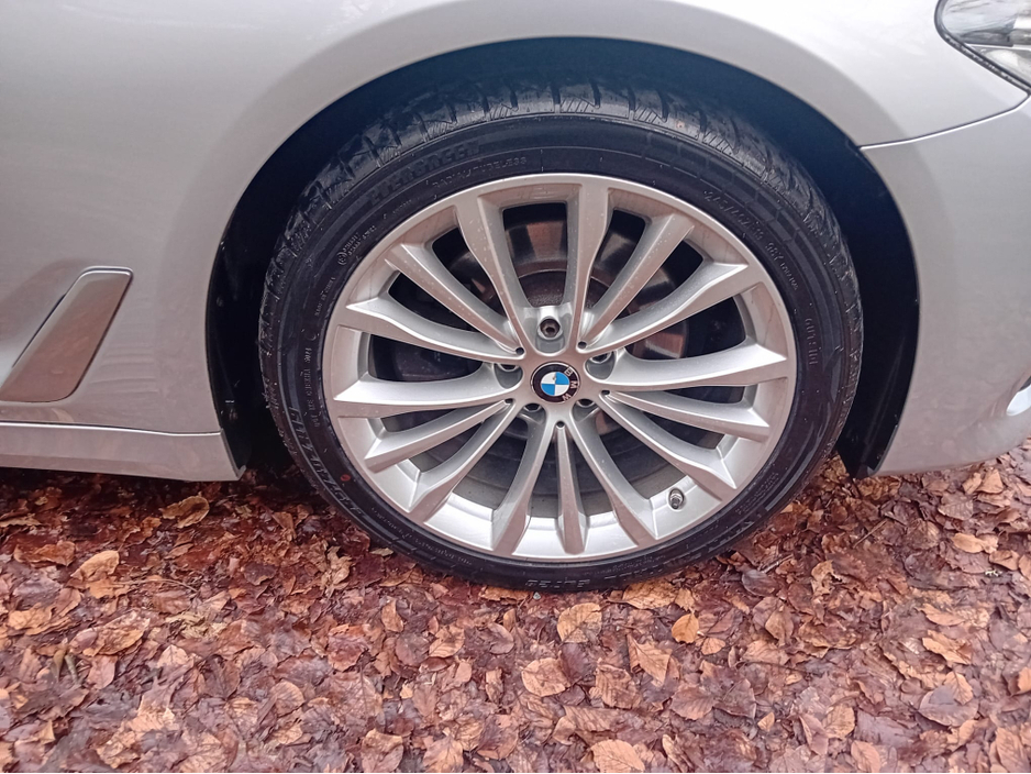 2017 BMW 5 Series 520 D  AUTO SE 5DR ESTATE TOURING  @ REDDY2DRIVE LTD €21,500