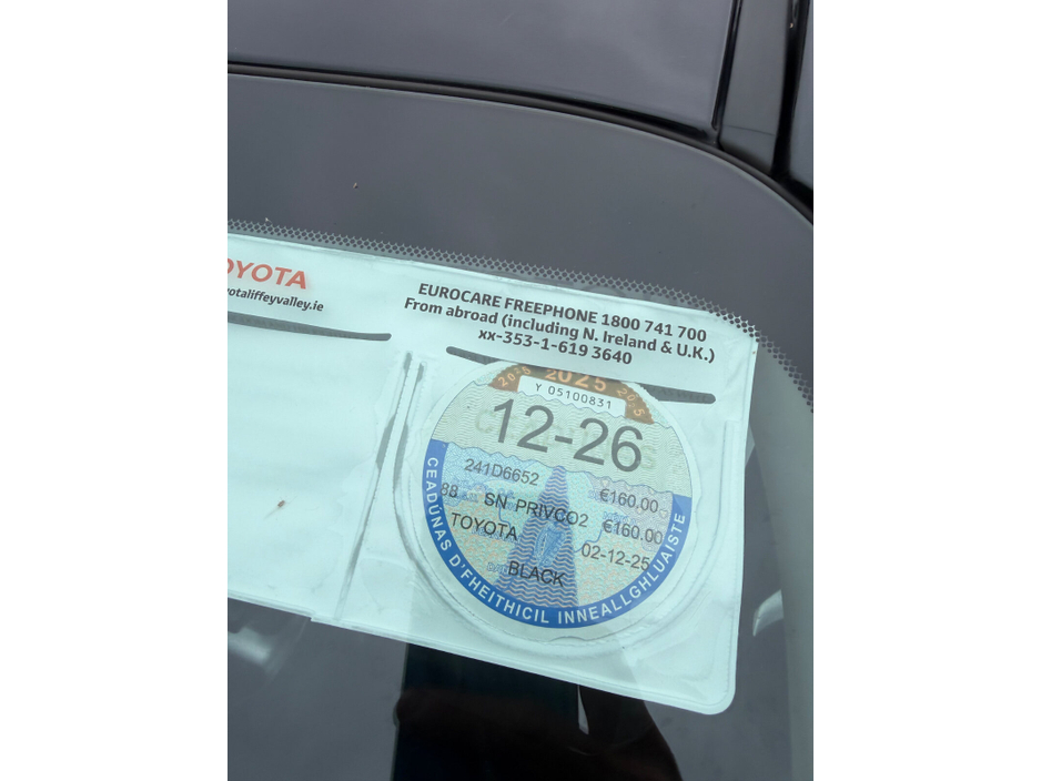 2024 Toyota Yaris - image 23