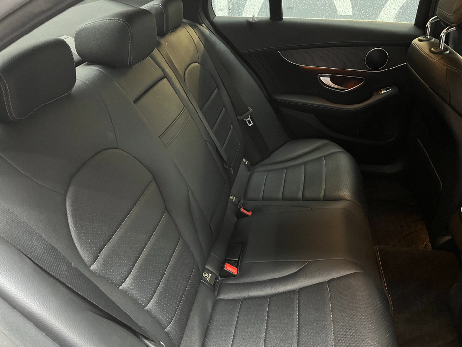 2017 Mercedes-Benz C Class €21950 2017 MERCEDES-BENZ C220D AVANTGARDE AMG LINE 2.2 AUTOMATIC / CRUISE CONTROL / REVERSE CAMERA / ELECTRIC MEMORY & HEATED SEATS / PADDLE SHIFTERS / AMBIENT LIGHTS AND MORE €21,950