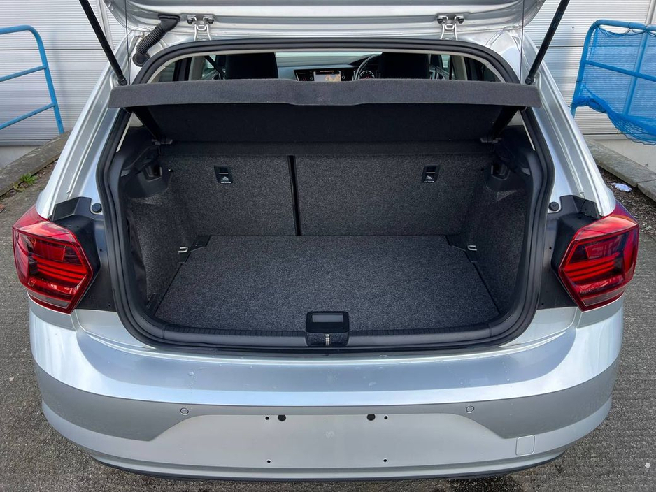 2018 Volkswagen Polo - image 13