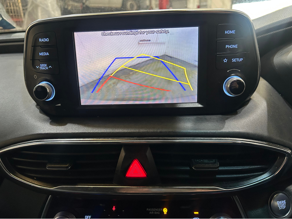 2020 Hyundai Santa Fe - image 12