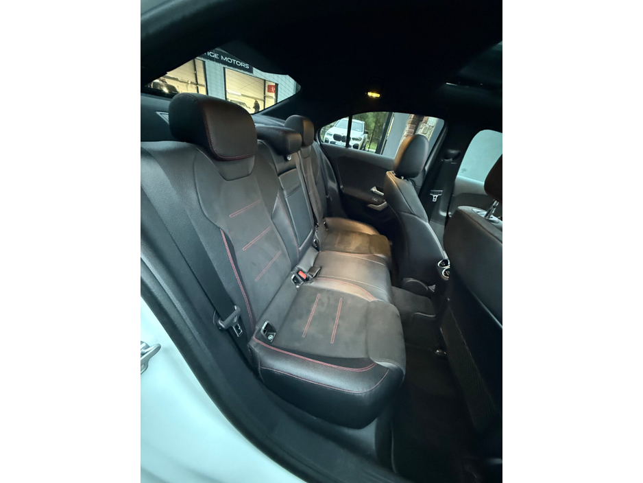 2020 Mercedes-Benz A Class A 250 A/T AMG Line €31,995