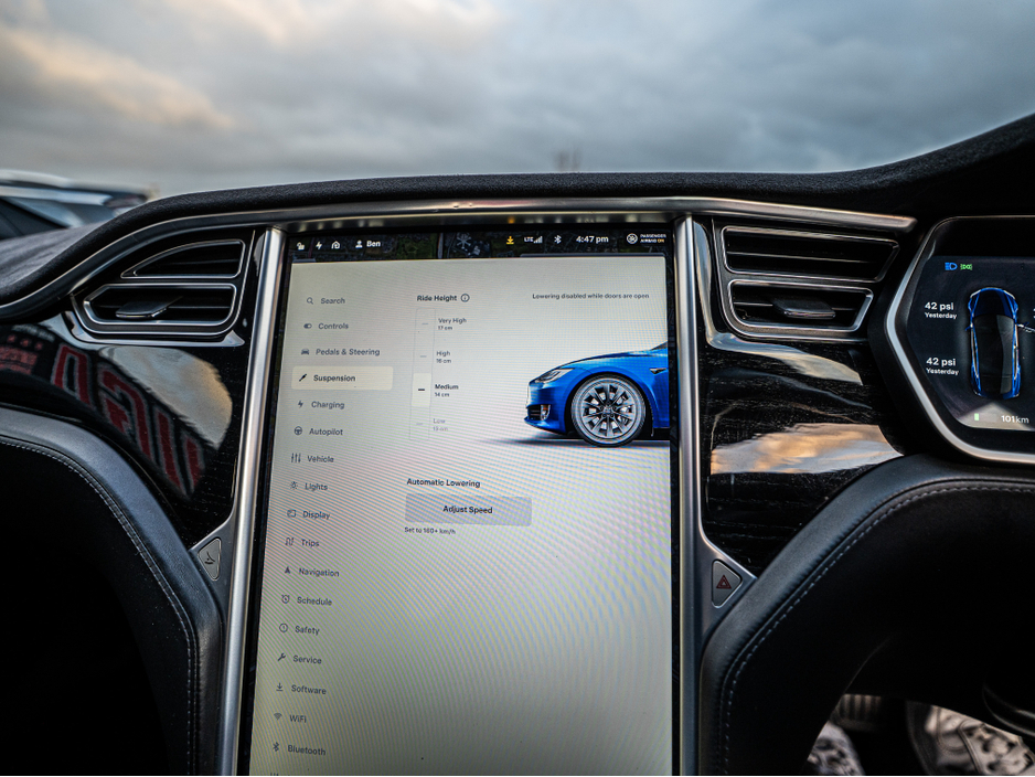 2017 Tesla Model S 2017 Tesla S 100D/MCU 2/Autopilot 3/1yr Warranty €26,888