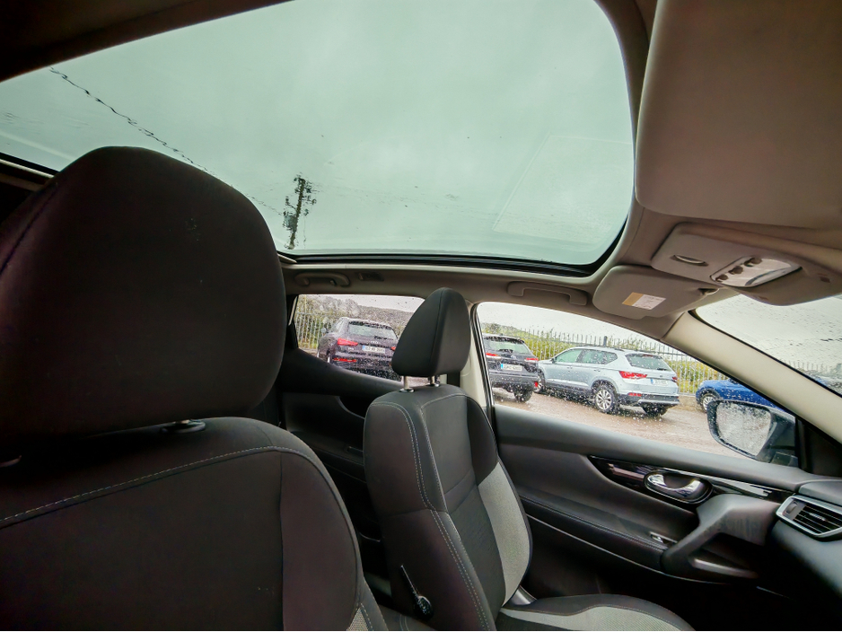 2018 Nissan Qashqai - image 11