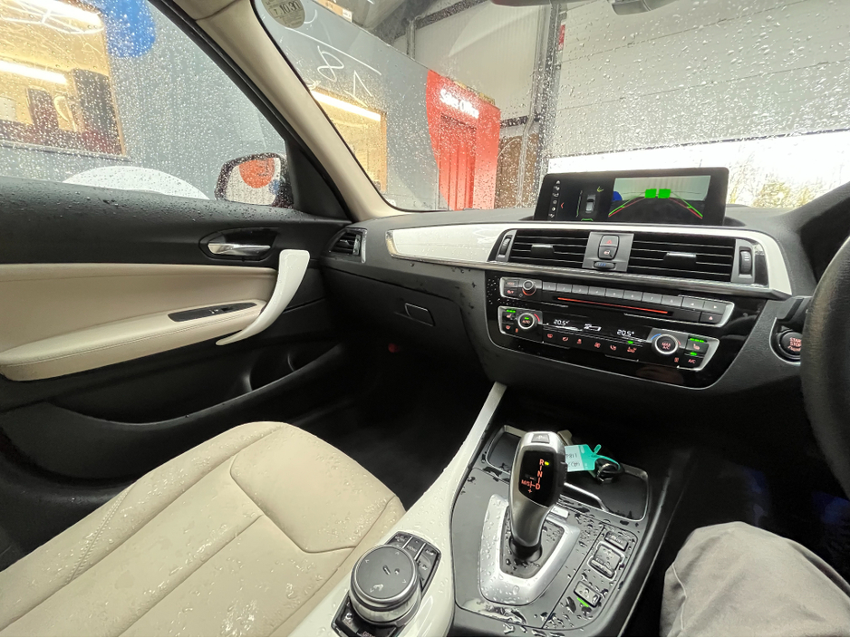 2018 BMW 1 Series - image 14