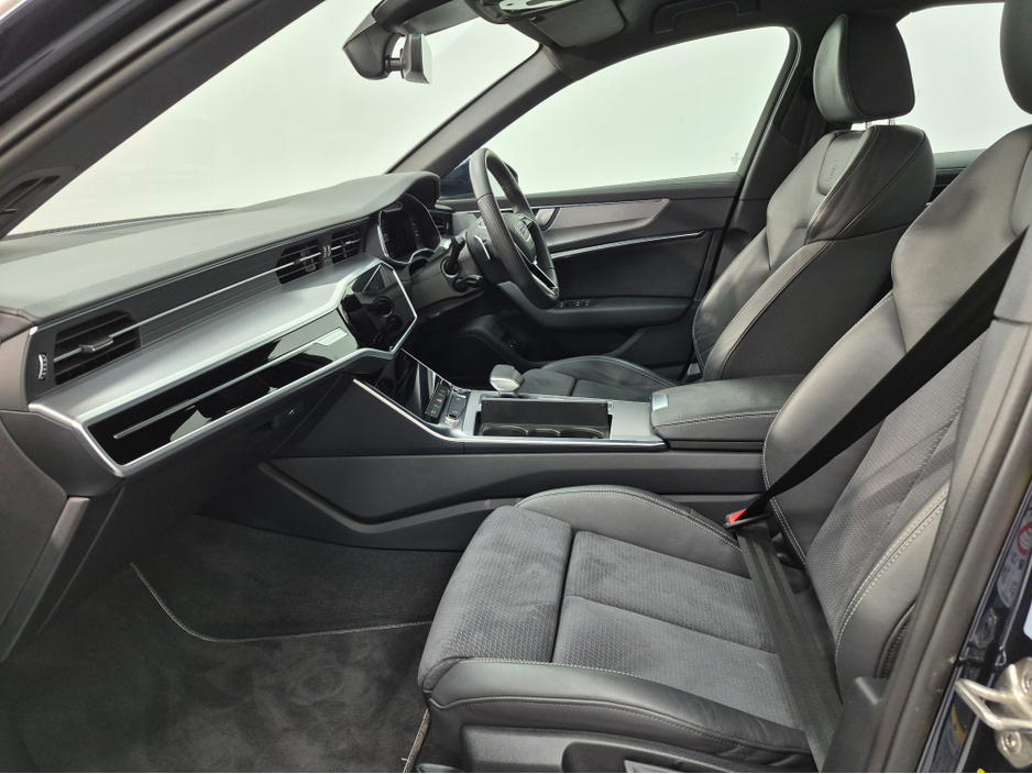 2024 Audi A6 50 TFSI E QUATTRO S LINE A €53,500