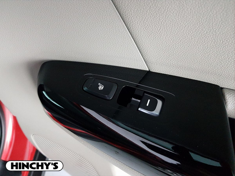 2018 Kia Sportage - image 25