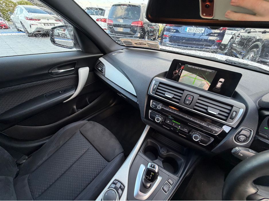 2016 BMW 1 Series - image 23