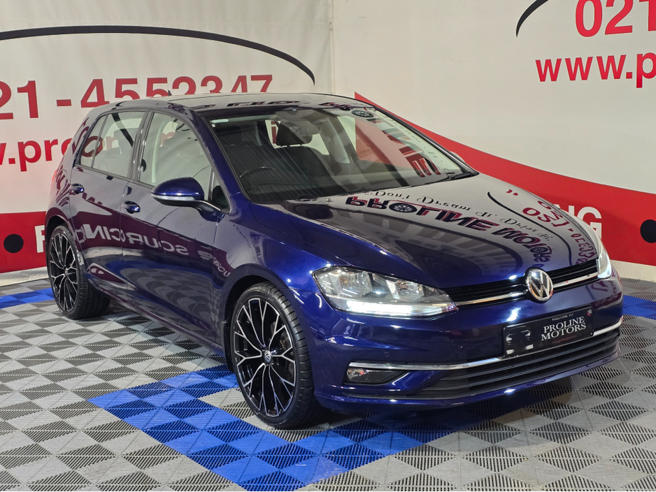 2018 Volkswagen Golf - image 4