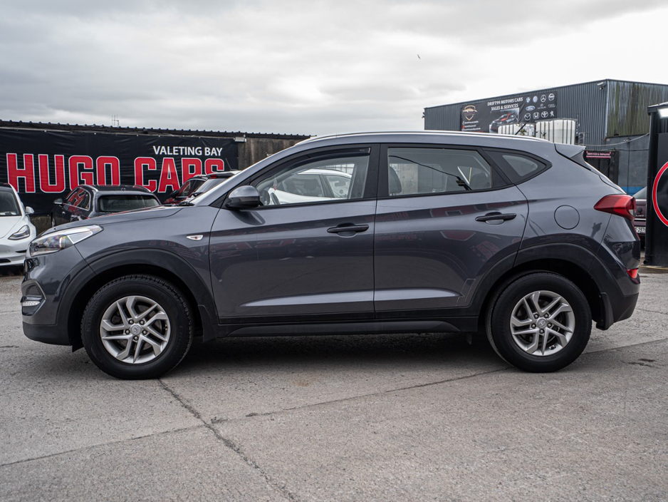 2017 Hyundai Tucson - image 13