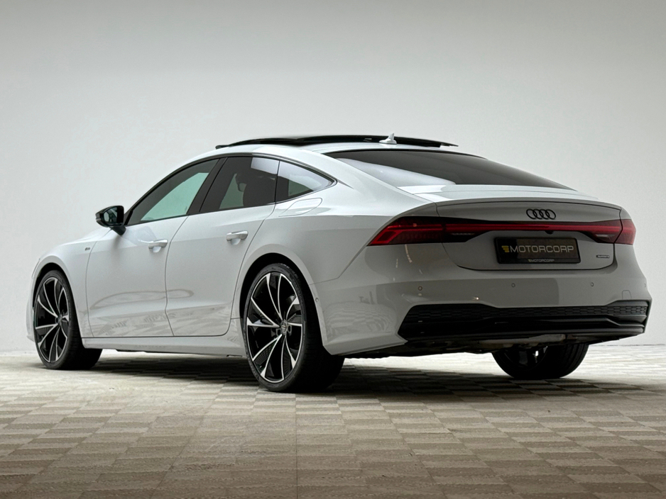 2025 Audi A7 - image 5