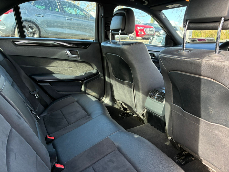 2014 Mercedes-Benz E Class - image 7