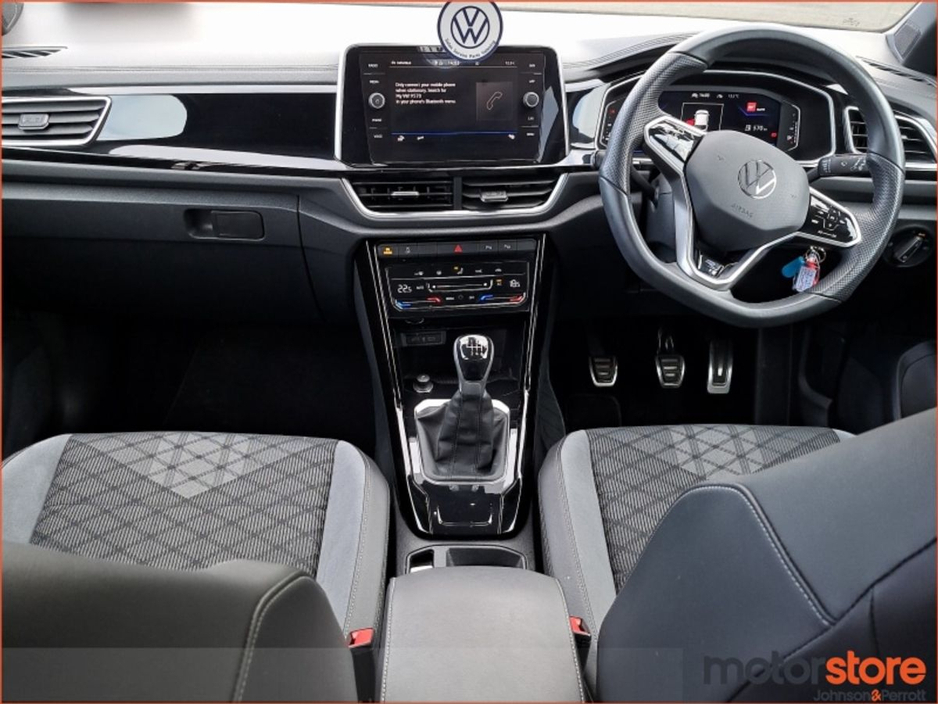 2023 Volkswagen T-Roc 1.0 TSI 110HP R-Line €28,900