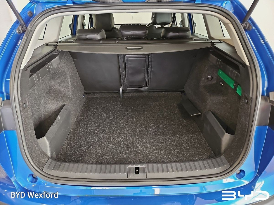 2023 Skoda Enyaq - image 13