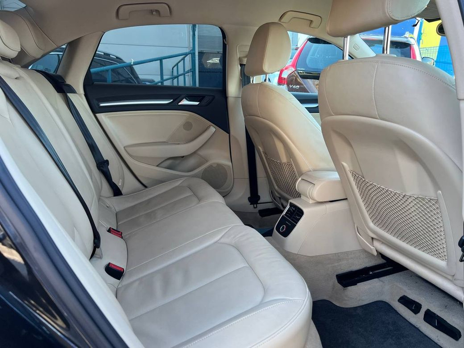 2014 Audi A3 - image 8