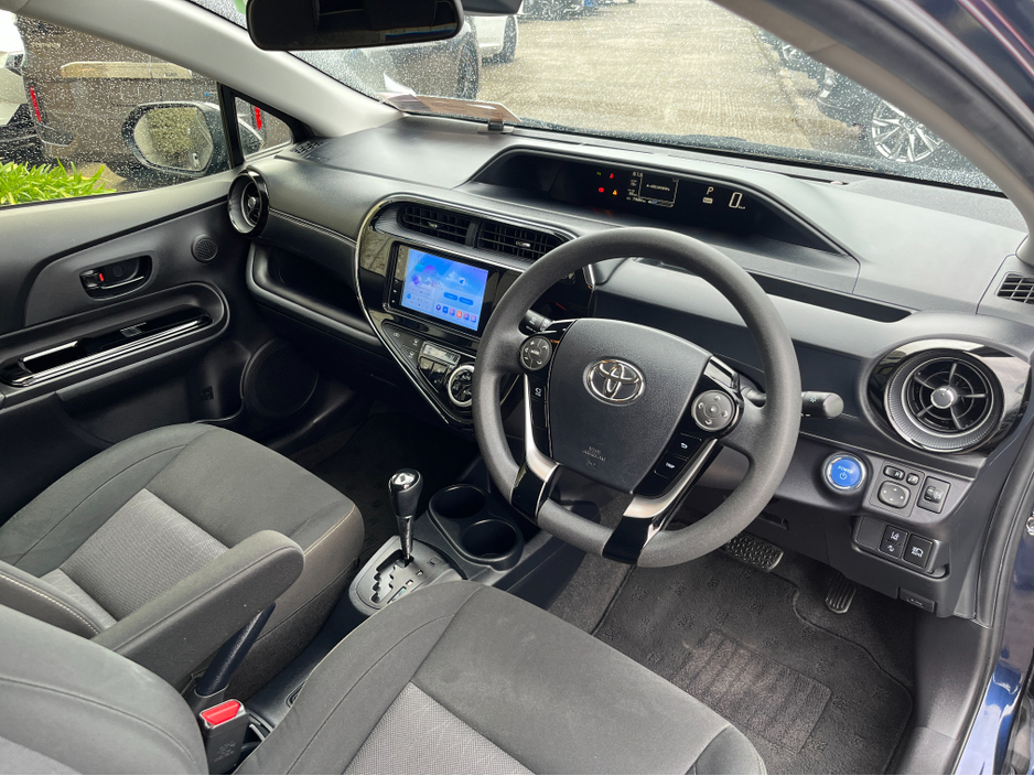 2020 Toyota Aqua - image 14