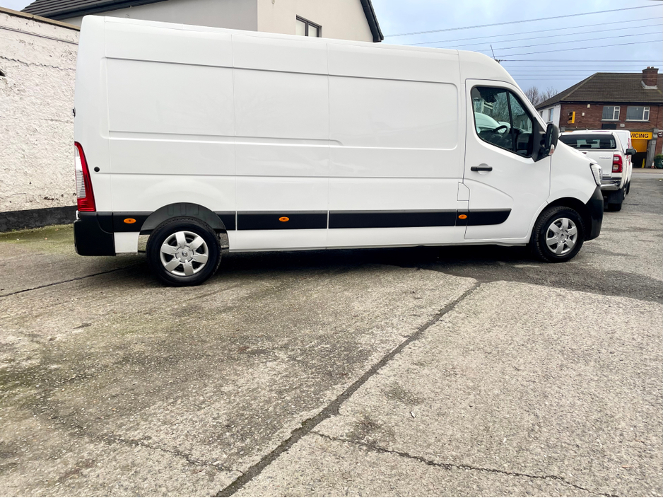 2023 Renault Master LM35 BUSINESS+ 2.3 BLUE DCI 135PS LWB €20,000