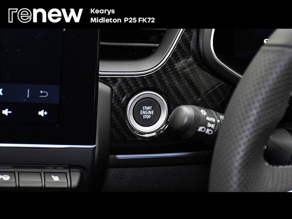 2023 Renault Arkana Engineered E-TECH Hybrid 145 Auto €28,990