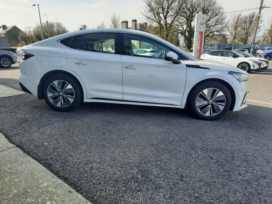 2024 Skoda Enyaq - image 6