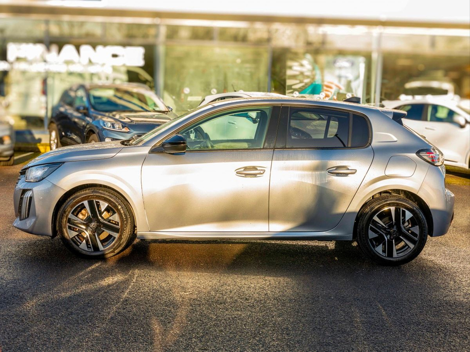 2024 Peugeot 208 2024 Peugeot 208 1.2 Puretech 100bhp Allure Pack