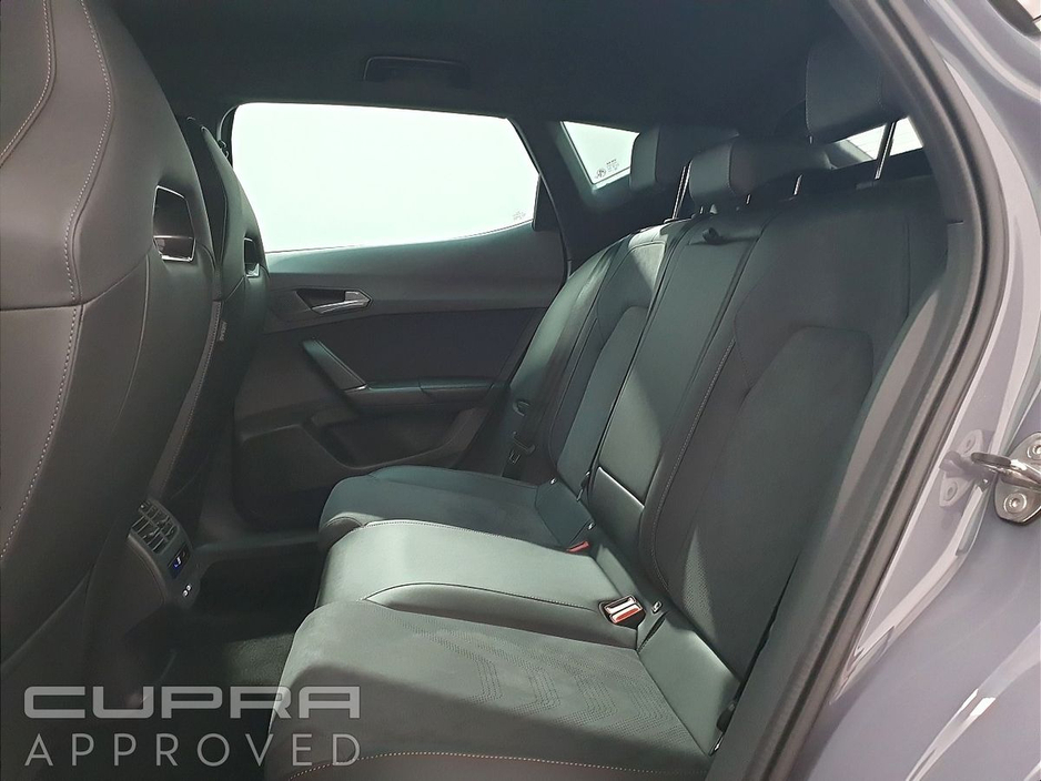 2025 Cupra Formentor 1.5 eTSI 150hp Auto €41,945