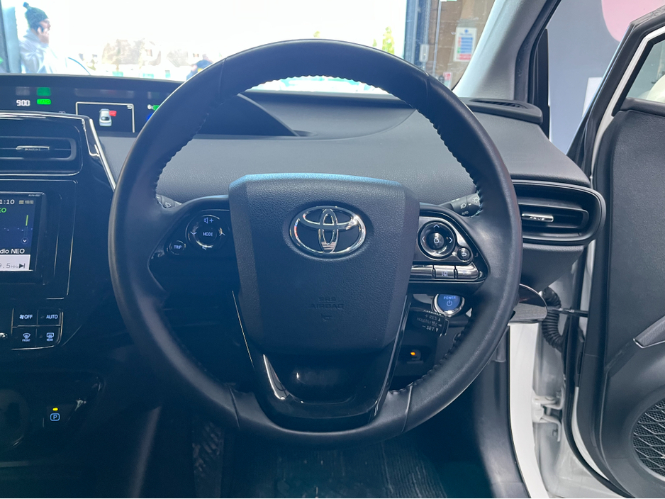 2022 Toyota Prius 2022 TOYOTA PRIUS S 1.8 AUTOMATIC / CRUISE CONTROL / REVERSE CAMERA AND MORE