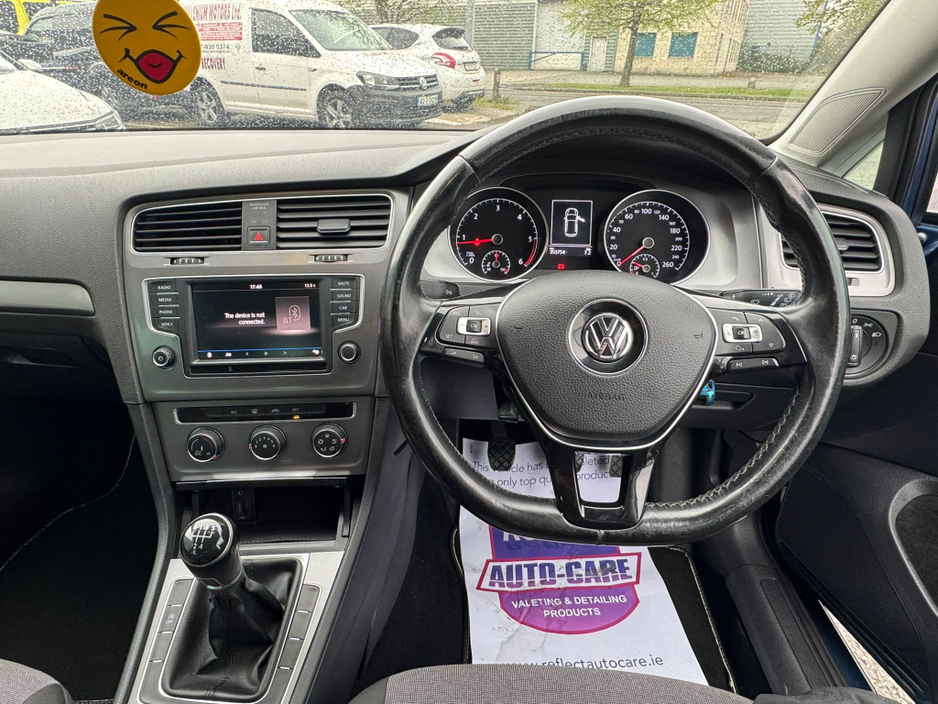 2017 Volkswagen Golf - image 19