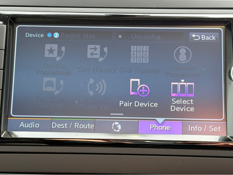 2016 Volkswagen Polo - image 13