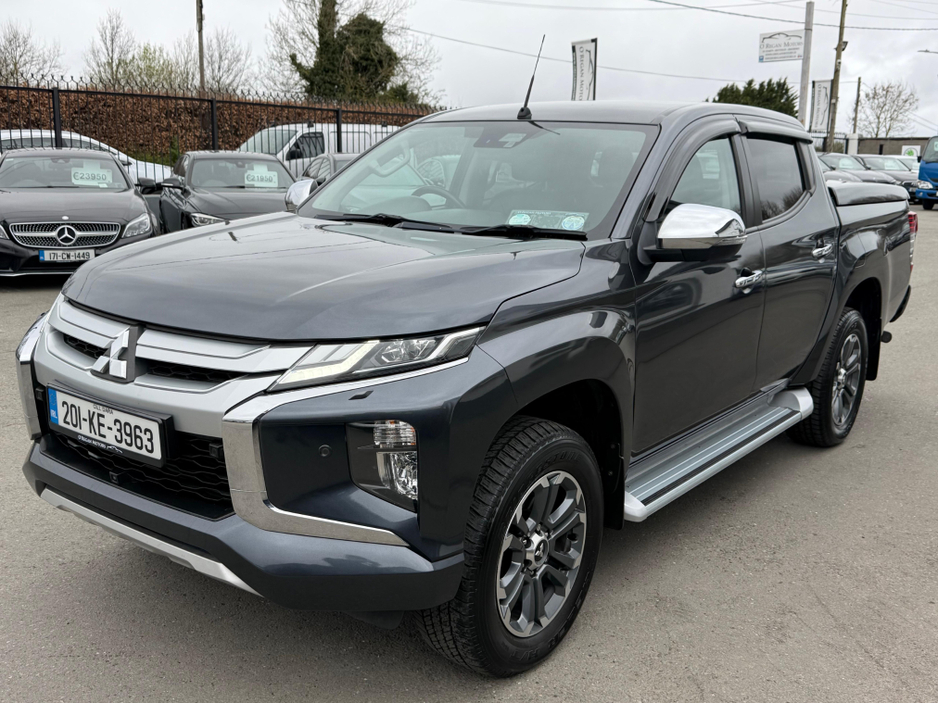 2020 Mitsubishi L200 - image 7