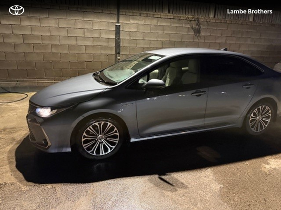 2022 Toyota Corolla - image 6