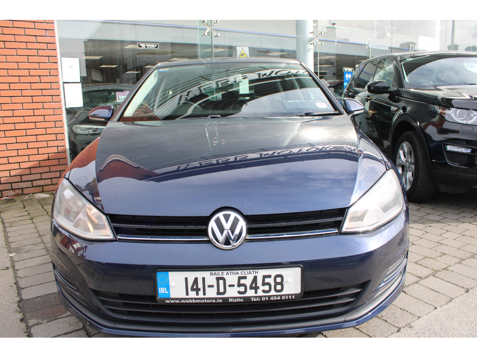 2014 Volkswagen Golf - image 7
